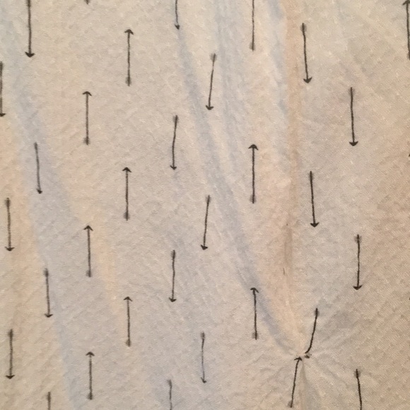 H&M blouse - Picture 5 of 7